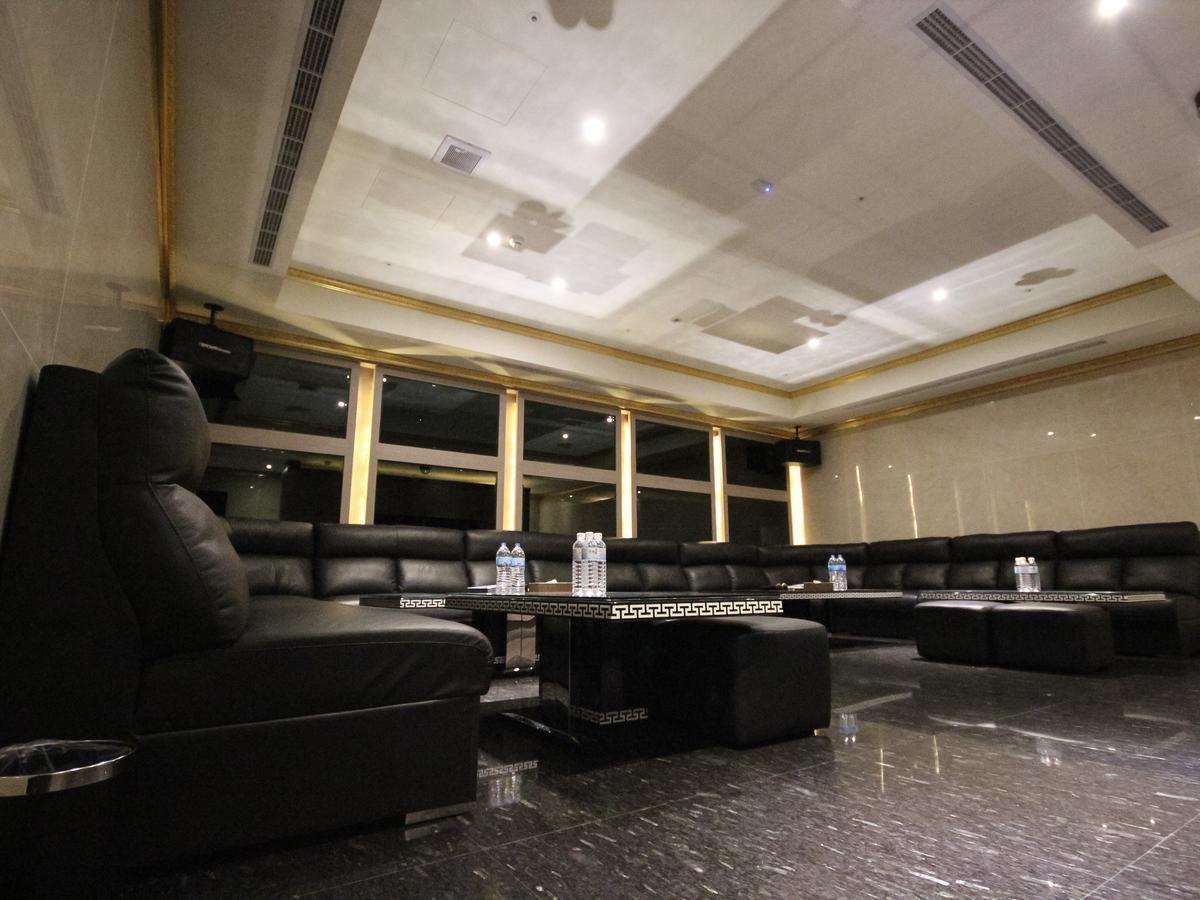 Gold Sand Hotel Синьчжу Экстерьер фото